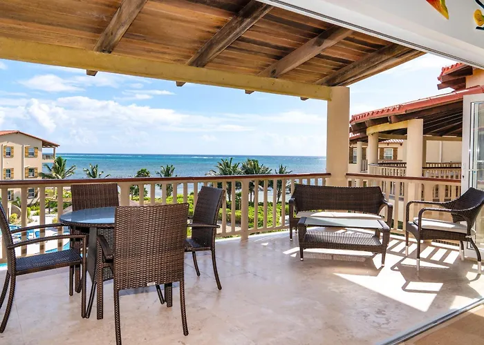 Residences At Barrier Reef 4c Oceanview 2 Bedroom By Floreo