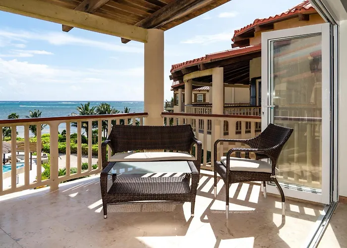 Residences At Barrier Reef 4c Oceanview 2 Bedroom By Floreo Holiday home