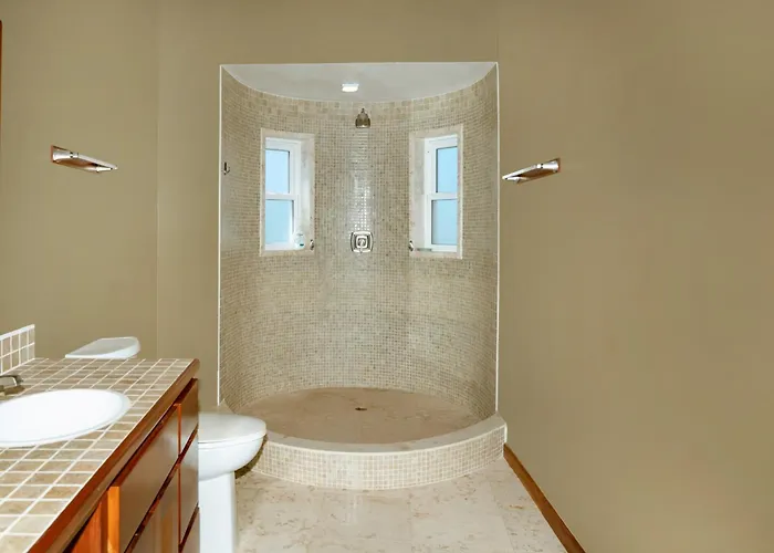 Residences At Barrier Reef 4c Oceanview 2 Bedroom By Floreo Holiday home *