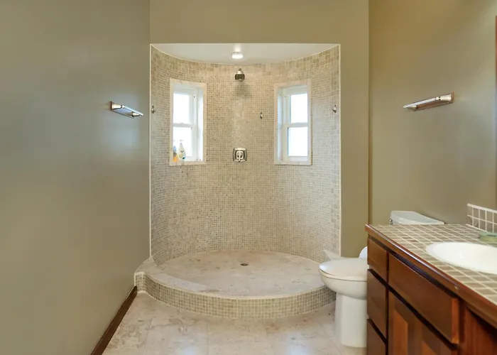 Residences At Barrier Reef 4c Oceanview 2 Bedroom By Floreo Holiday home San Pedro (Ambergris Caye)